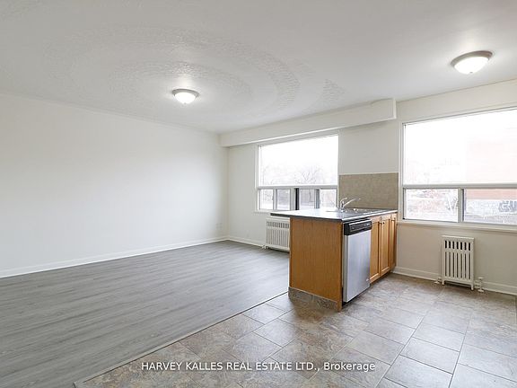 3rd image of 500 Gilbert Ave #209
