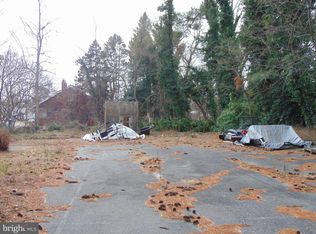 318 E Church St, Blackwood, NJ 08012