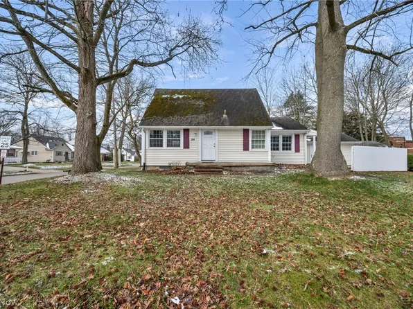 394 N Hawkins Ave, Akron, OH 44313