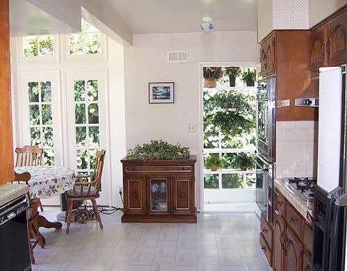 Country kitchen
