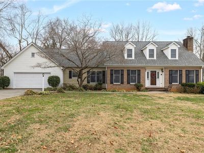 324 Mason Knoll Dr, Winston Salem, NC, 27127