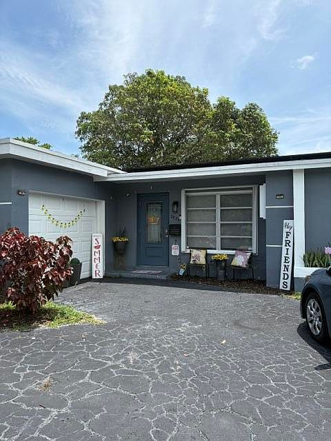 1st image of 2934 NW 73rd Avenue