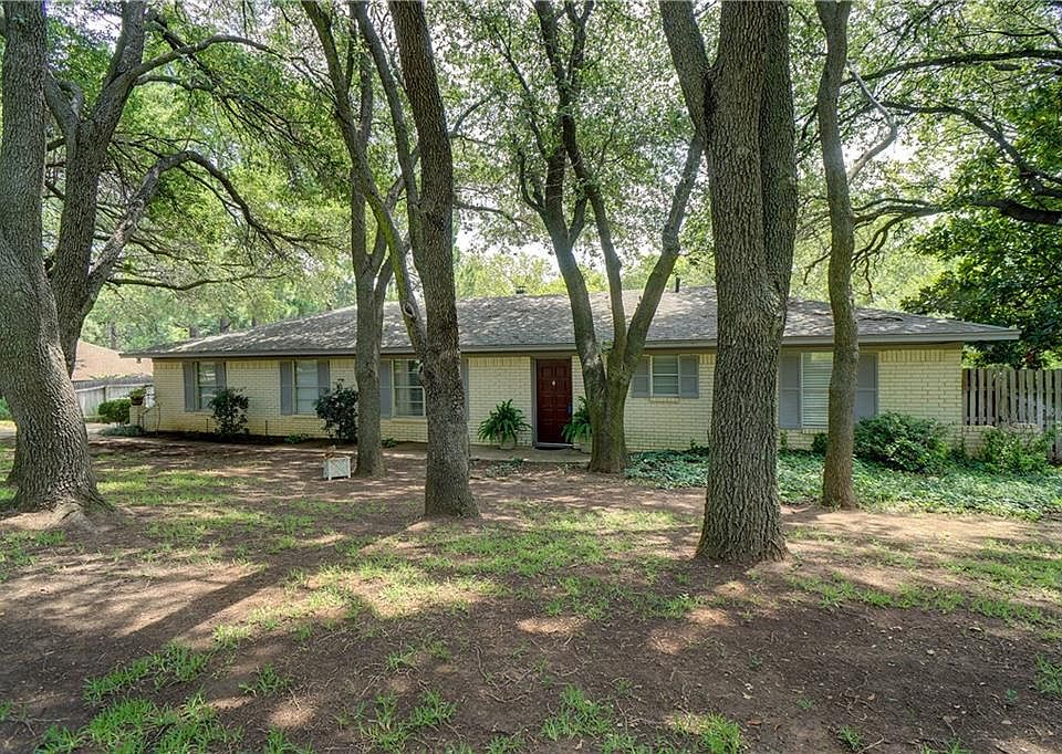 1st image of 4108 Cheshire Dr