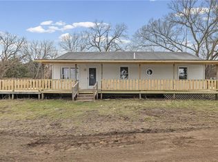 17394 Devlin Rd, Parker, KS 66072