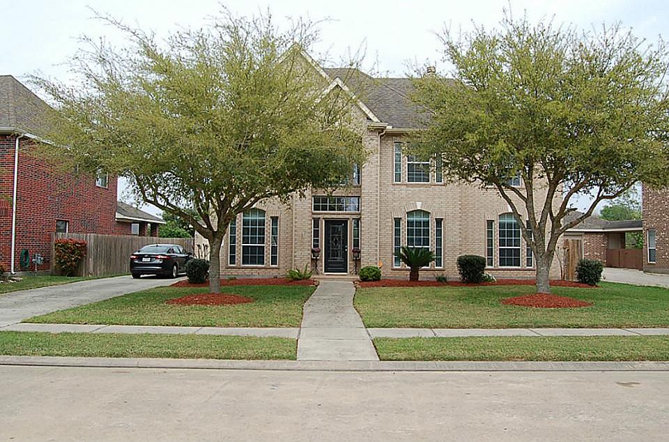 1st image of 3809 Houston Lake Dr