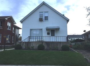 422 Bridge St APT 3, Joliet, IL 60435