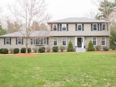 10 Garry Dr, Medfield, MA, 02052