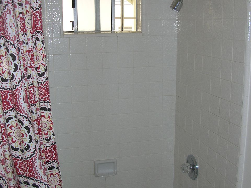 Shower, new hardware