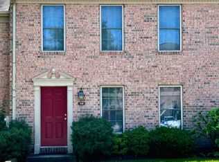 358 Stonehedge Ln, Mechanicsburg, PA 17055
