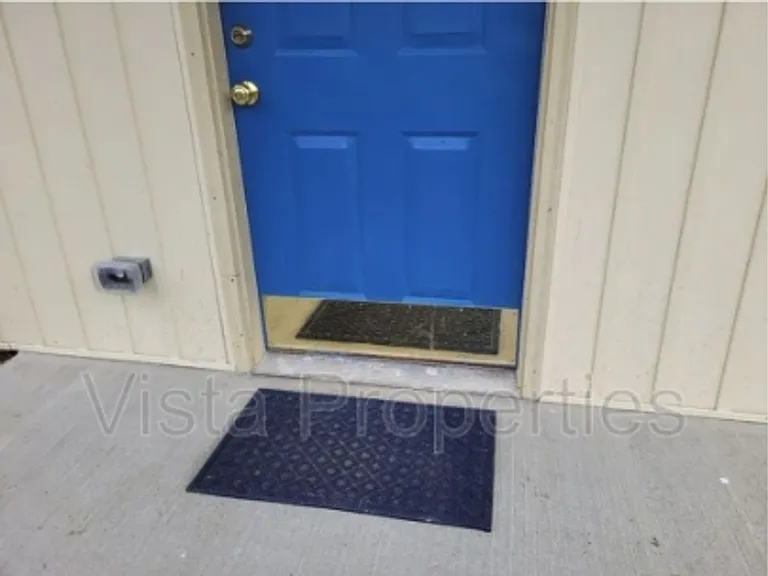6503 Elmwood St — Photo 32