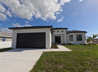 1806 NW 20th Ter, Cape Coral, FL 33993