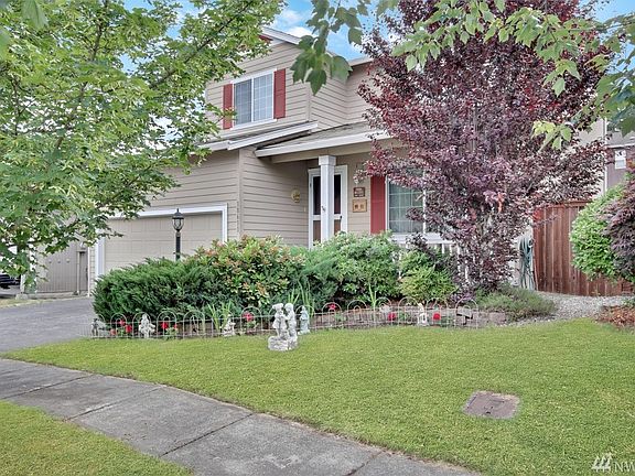 2nd image of 18611 16th Avenue Ct E