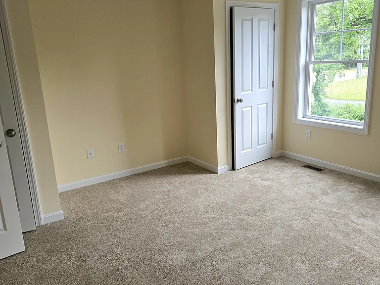 2-5 Megway Ct — Photo 35