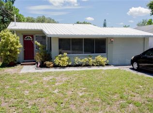 1113 39th St W, Bradenton, FL 34205