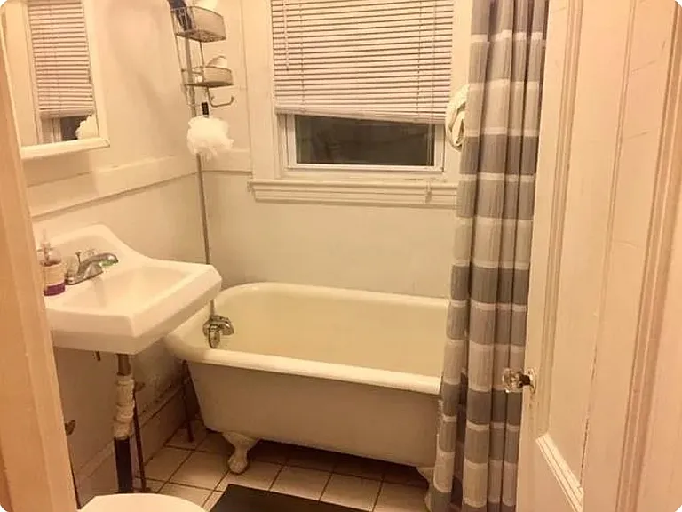 19 Park Ave #1 — Photo 6