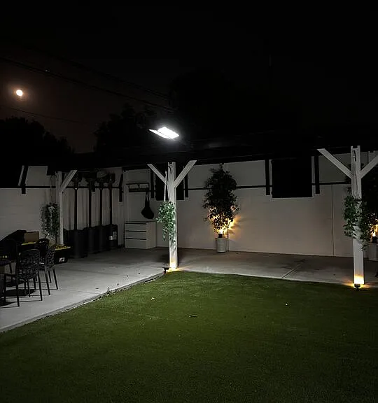 1377 S Sultana Ave — Photo 43