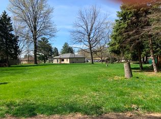 Plum St, Joliet, IL 60435