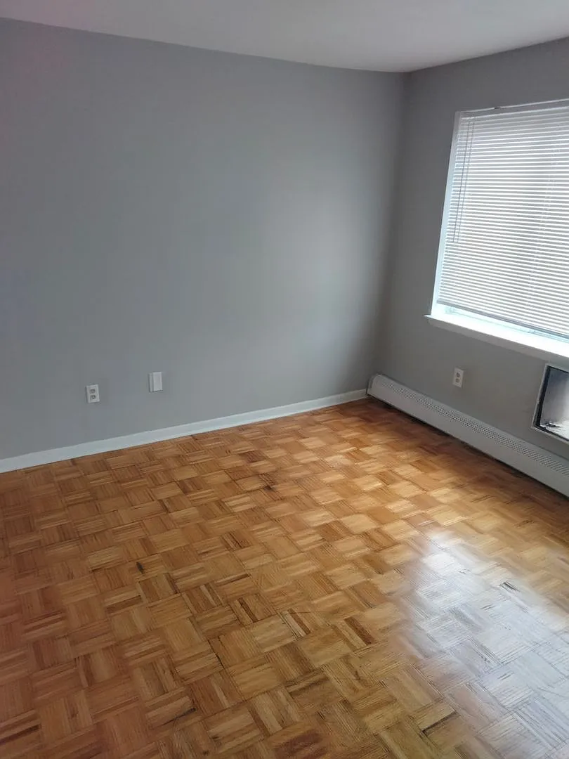 145 Sisson Avenue — Photo 4