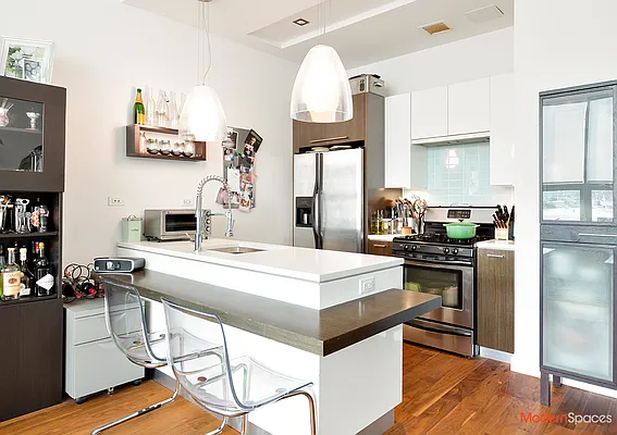 Rented by Modern Spaces | media 23