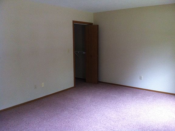 2nd image of 1717 W Hampton Dr #1717