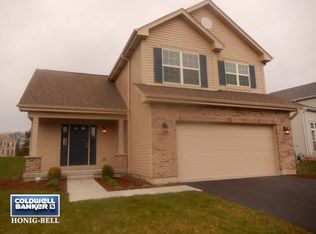 2107 Preswick Ln, Woodstock, IL 60098