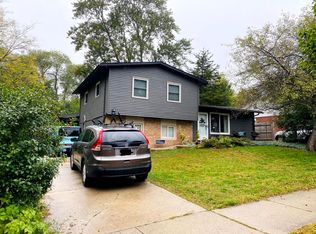 2253 Hilldale Dr, Ann Arbor, MI