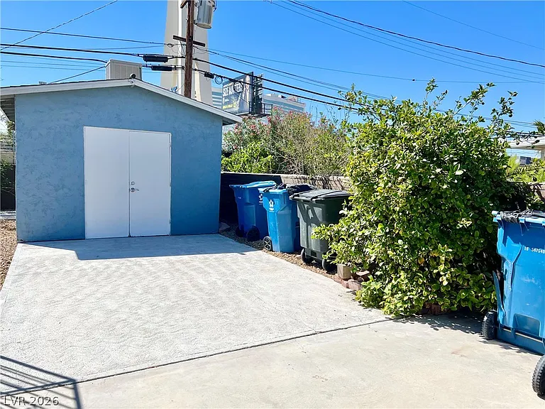 2300 Santa Clara Dr — Photo 41