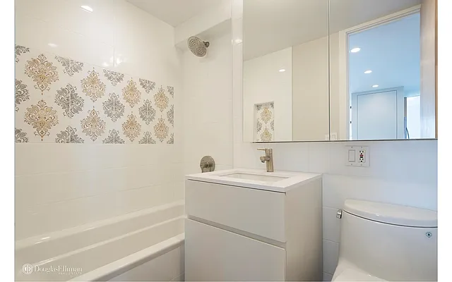 Rented by Douglas Elliman | media 36