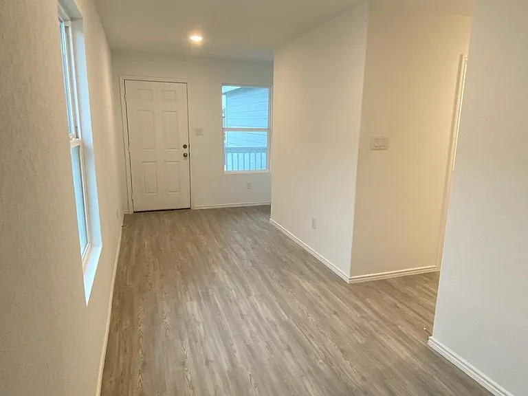 9132 Bowie Rdg — Photo 7