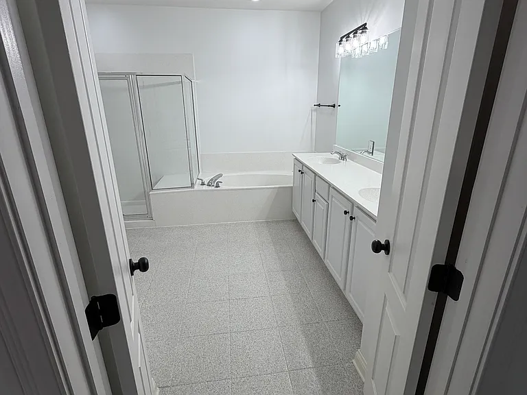 15308 Royal Troon Ave #9 — Photo 13