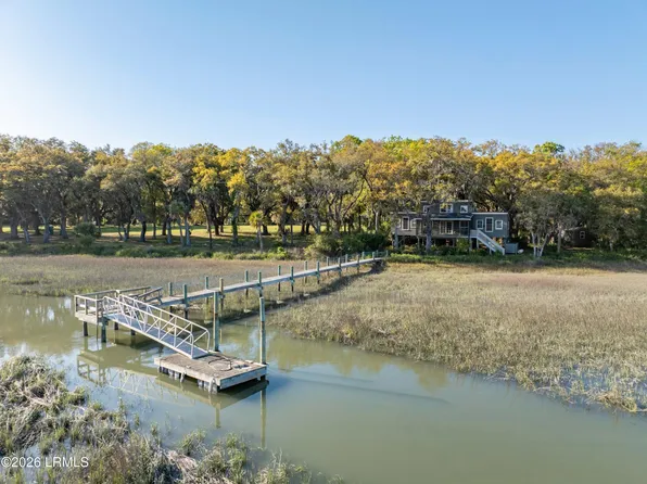 74 Blazing Star Ln, Saint Helena Island, SC 29920