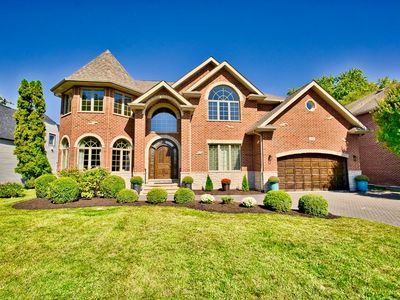 6920 W Jarvis Ave, Niles, IL, 60714