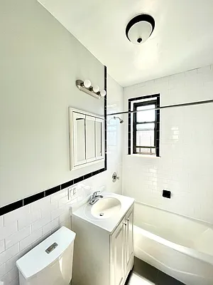 Rented by Pear NYC LLC | media 21