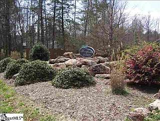2nd image of 527 Woodheights Way