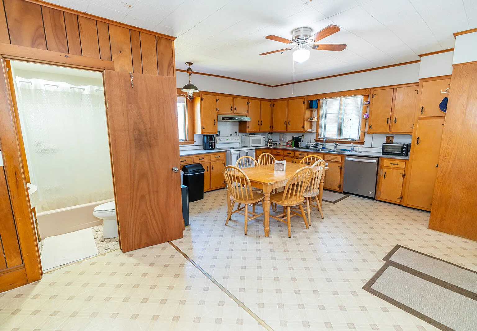 117 School Street - 1 — Photo 4