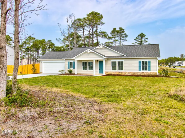 241 Fifty Lakes Drive, Southport, NC 28461