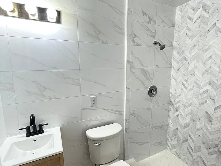 44 S Cortez Ave — Photo 16