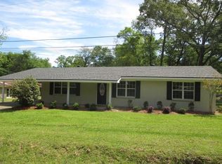 5205 Davis Dr, Ball, LA 71405