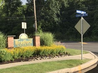 818 Purple Martin Ct #196, Warrington, PA 18976