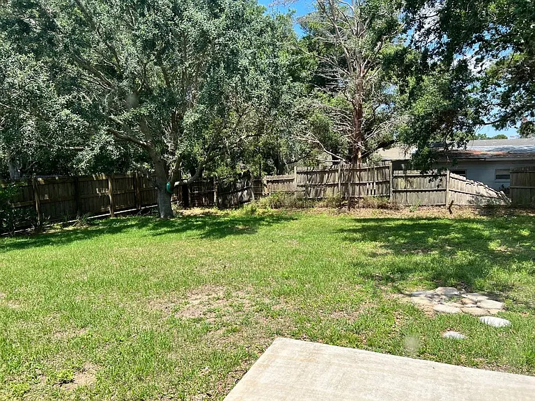 14918 Windy Mount Cir — Photo 4