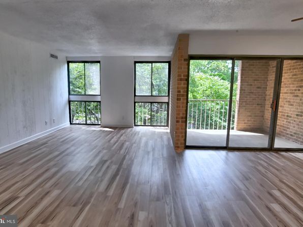 1580 Moorings Dr Suite 11B