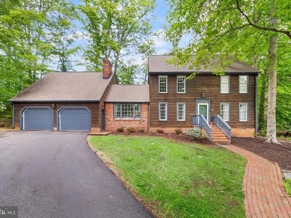 1015 Atlantic Dr, Stafford, VA 22554