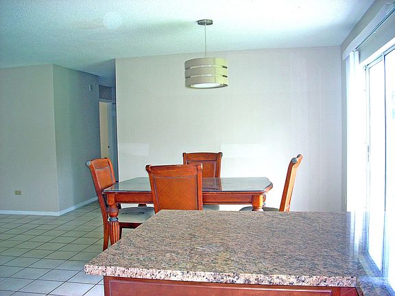 5th image of 2885 SE Ironton Avenue