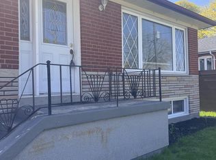 9 Tralee Ave, Toronto, ON M1G 3E3
