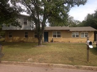 216 Cornell Dr, Durant, OK 74701