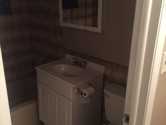 3rd image of 7449 S Rockwell St #1