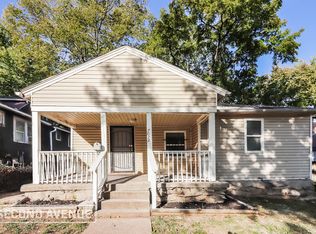 7022 S Benton Ave, Kansas City, MO 64132