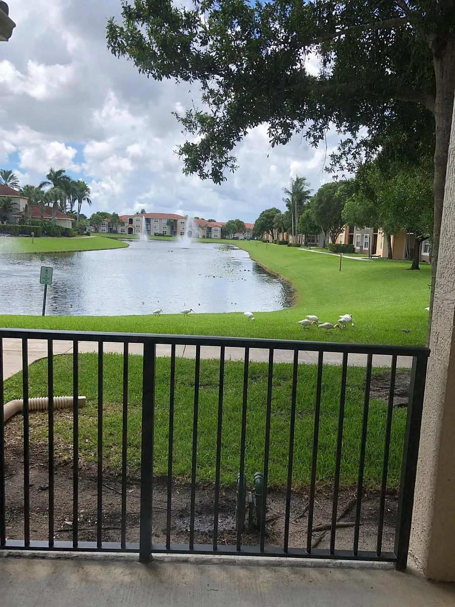 Building Photo - 15025 Michelangelo Blvd #108