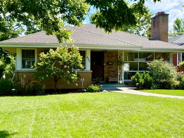 831 Latimer Ln, Flossmoor, IL 60422