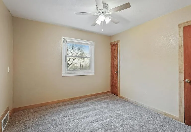 104 Broad St #1 — Photo 13